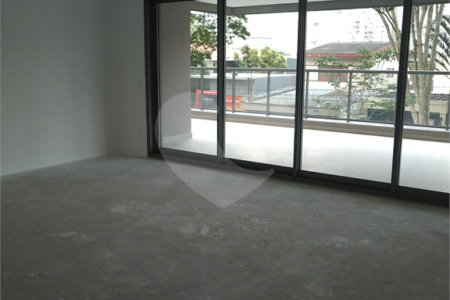 Apartamento à venda com 4 suítes em Campo Belo, São Paulo, SP