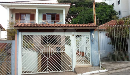 Sobrado à venda com 3 quartos, sendo 1 suíte,  em Vila Paulicéia, São Paulo, SP