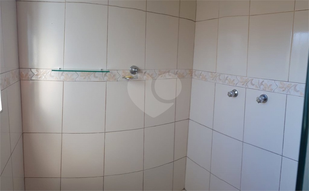 Sobrado à venda com 2 quartos, sendo 1 suíte, em Tremembé, São Paulo, SP