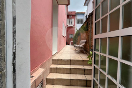 Sobrado à venda com 3 quartos, sendo 1 suíte, em Brás, São Paulo, SP