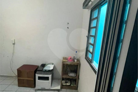 Sobrado à venda com 4 quartos, sendo 1 suíte,  em Jardim Catanduva, São Paulo, SP
