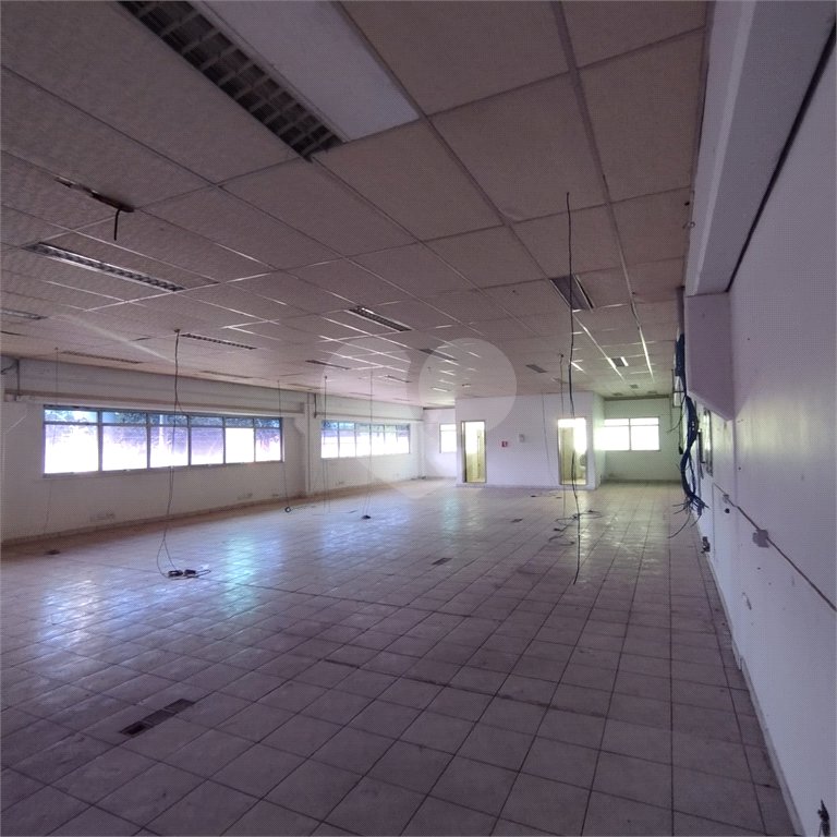 Galpão com 4.000 m² à venda em São Mateus