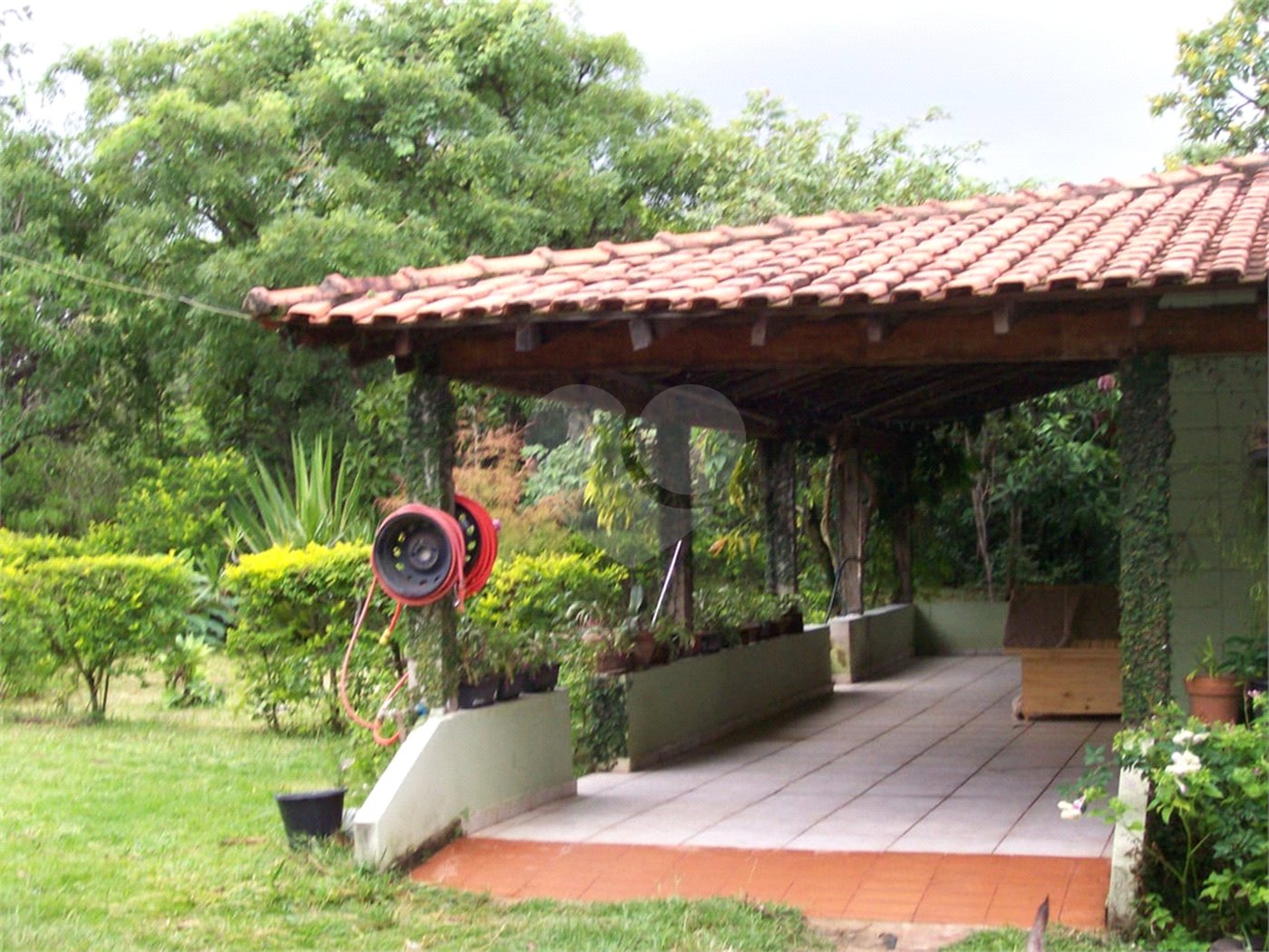 Chácara a venda no Aracê de Santo Antônio .