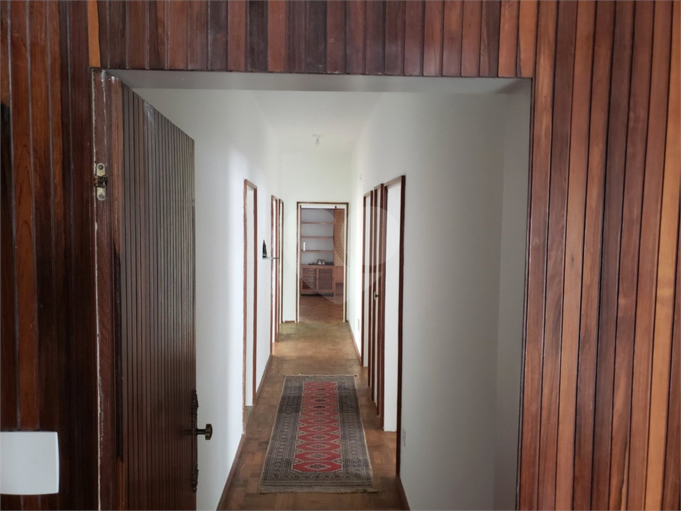 Apartamento para venda ou locação, 4 quartos (1 suíte), na Bela Vista, R Cincinato Braga