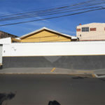 Casa com Salão Comercial no Aracy