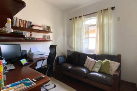Casa á venda - Centro