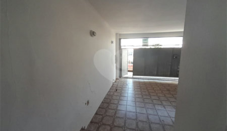 Casa à venda com 2 quartos, sendo 1 suíte,  em Parque Industrial, São Carlos, SP