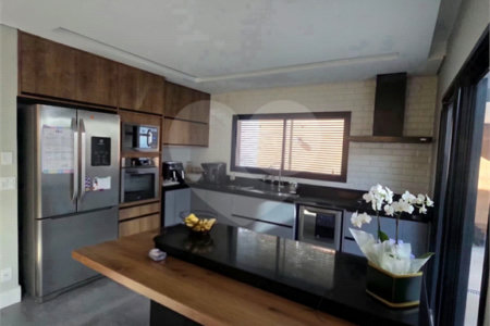 Casa á venda - Saúde