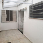 casa térrea na Vila Romana, 07 vagas de garagem, 4 quartos,, sendo 1 suíte amplo quintal.