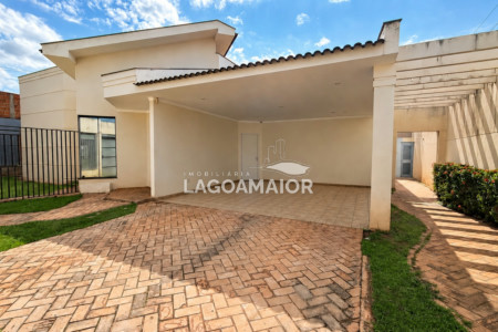Casa à venda com 4 quartos, sendo 4 suítes, em Jardim Alvorada, Três Lagoas - MS