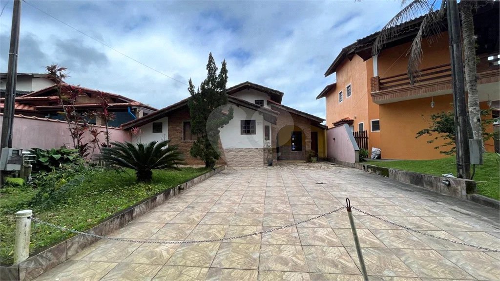 Casa à venda com 3 quartos, sendo 1 suíte,  em Morada da Praia, Bertioga, SP