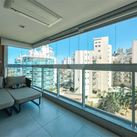 Apartamento à venda com 2 quartos, sendo 1 suíte, em Riviera, Bertioga, SP