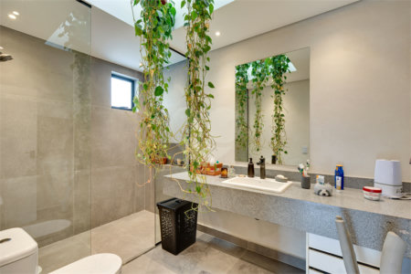 Casa à venda com 3 suítes em Alto da Boa Vista, São Paulo, SP