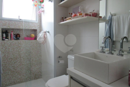 Apartamento à venda com 4 quartos, sendo 3 suítes, em Jardim Londrina, São Paulo, SP