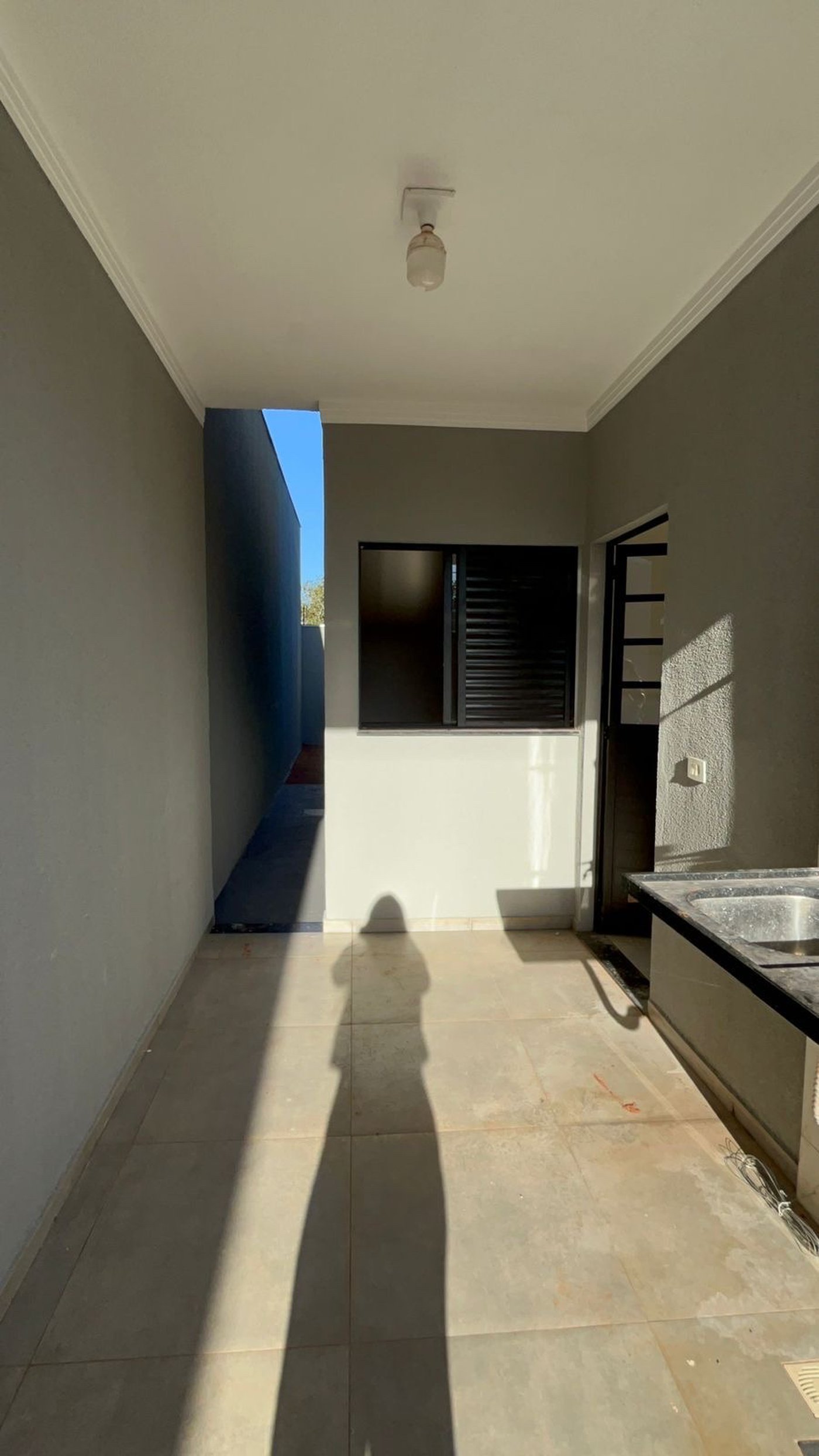 Casa à venda ou para alugar com 2 quartos, sendo 1 suíte,  em Jardim Bela Vista, Três Lagoas, MS