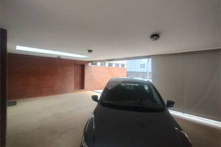 Casa à venda com 5 quartos, sendo 1 suíte, em Parque da Lagoa, Itapetininga, SP