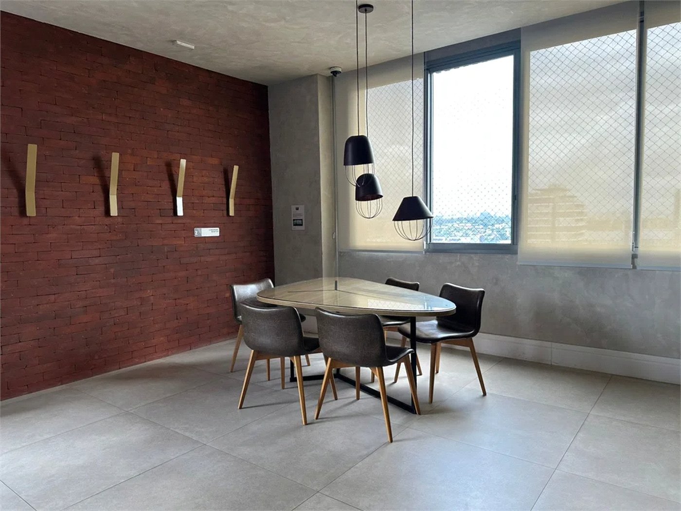 Apartamento à venda ou para alugar com 1 suíte em Pinheiros, São Paulo, SP