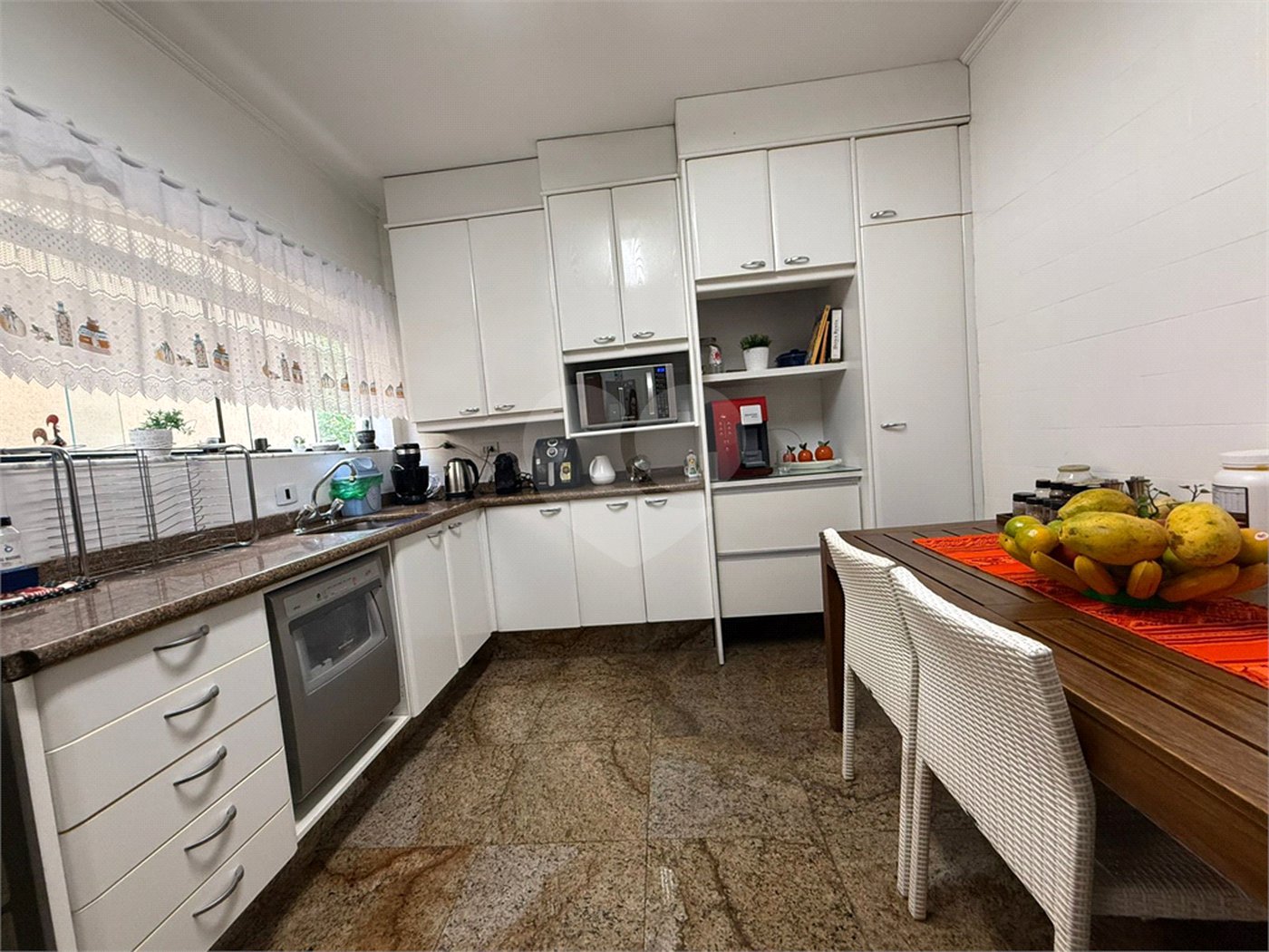Sobrado à venda com 3 quartos, sendo 1 suíte, em Tucuruvi, São Paulo, SP