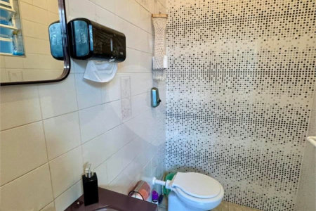 Sobrado à venda com 4 quartos, sendo 1 suíte,  em Vila Cleonice, São Paulo, SP