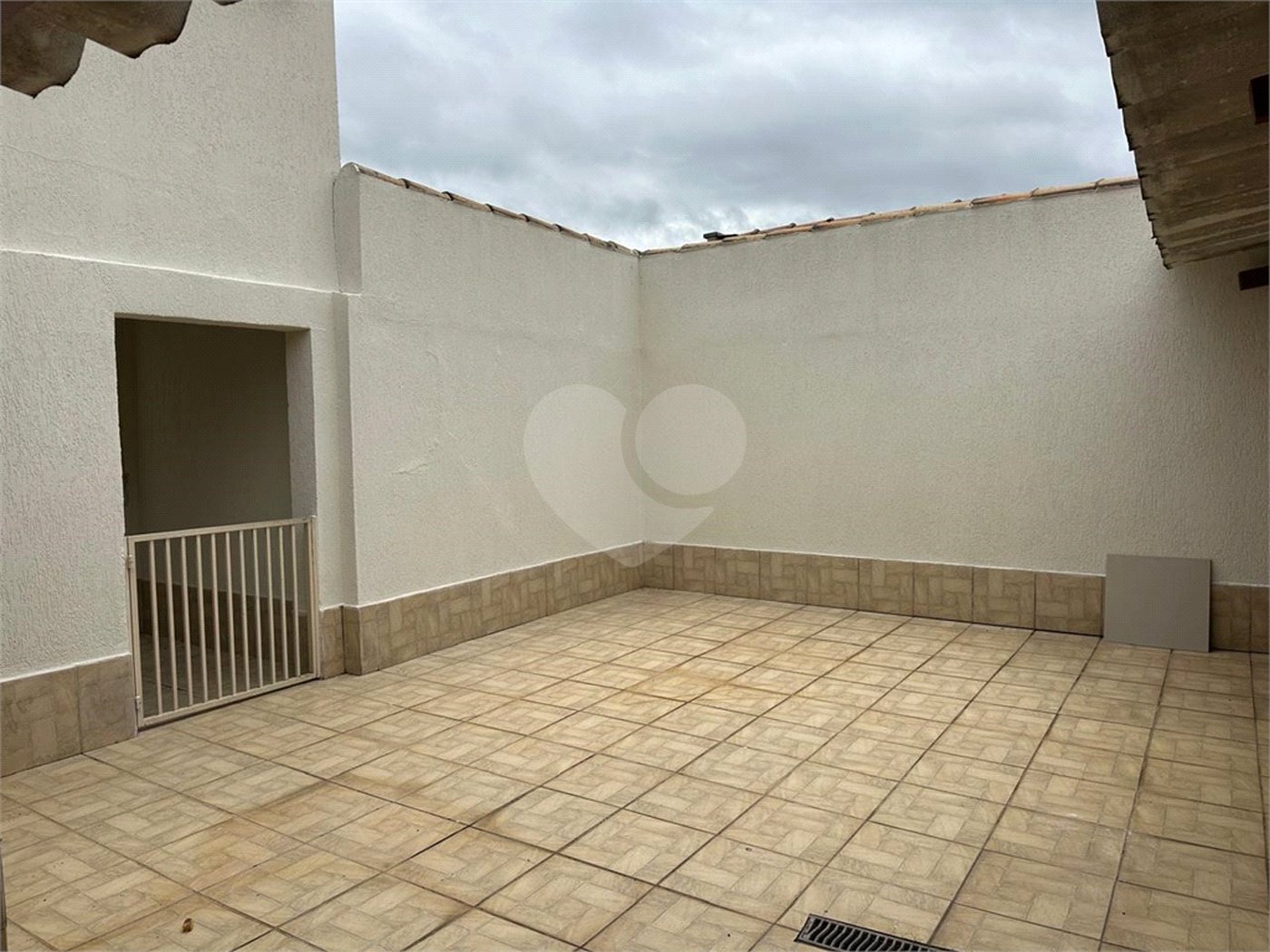 Casa à venda ou para alugar com 3 quartos, sendo 1 suíte, em Vila Andrade, São Paulo, SP