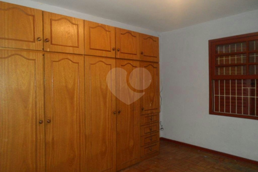 Sobrado à venda com 3 quartos, sendo 1 suíte, em Tremembé, São Paulo, SP