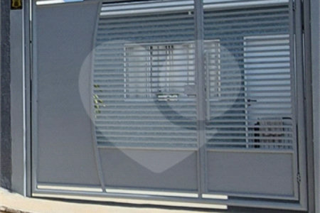 Casa à venda com 2 quartos em Vila Santa Helena, Atibaia, SP