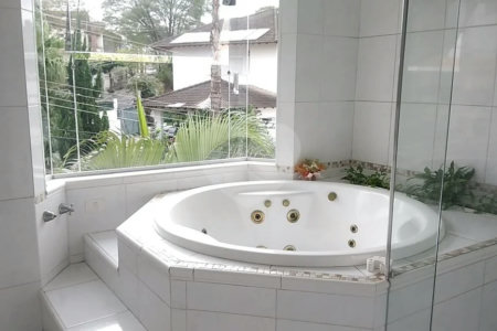 Sobrado à venda com 5 suítes em Jardim Franca, São Paulo, SP
