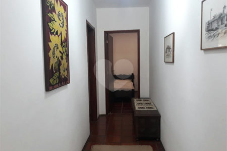 Sítio à venda com 5 quartos, sendo 3 suítes,  em Planalto Verde, São Roque, SP
