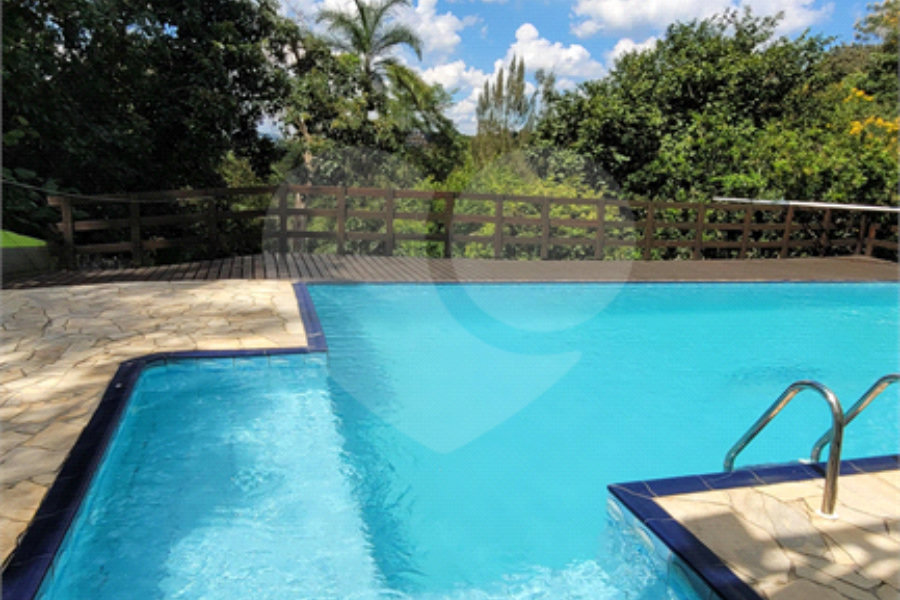 Casa à venda com 6 quartos, sendo 1 suíte,  em Rancho Grande, Mairiporã, SP
