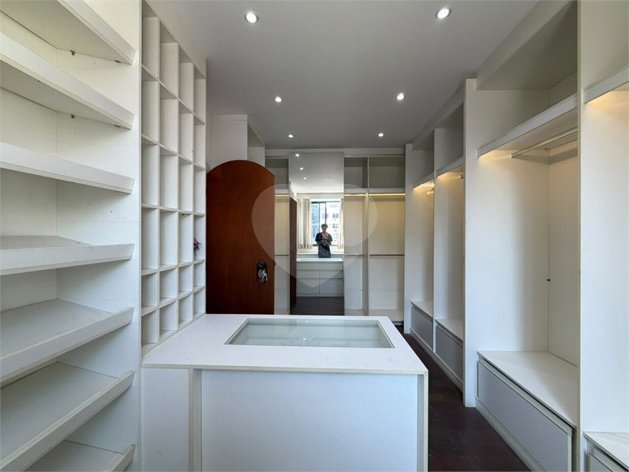 Apartamento à venda com 5 quartos, sendo 3 suítes, em Tijuca, Rio de Janeiro, RJ