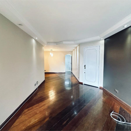 Apartamento à venda com 3 quartos, sendo 1 suíte, em Alto da Boa Vista, São Paulo, SP