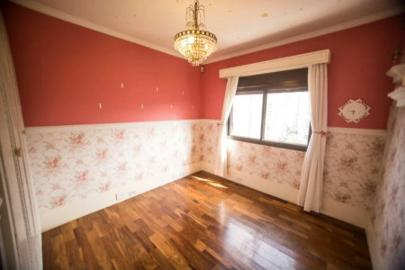 Apartamento à venda com 4 quartos, sendo 3 suítes, em Vila Andrade, São Paulo, SP