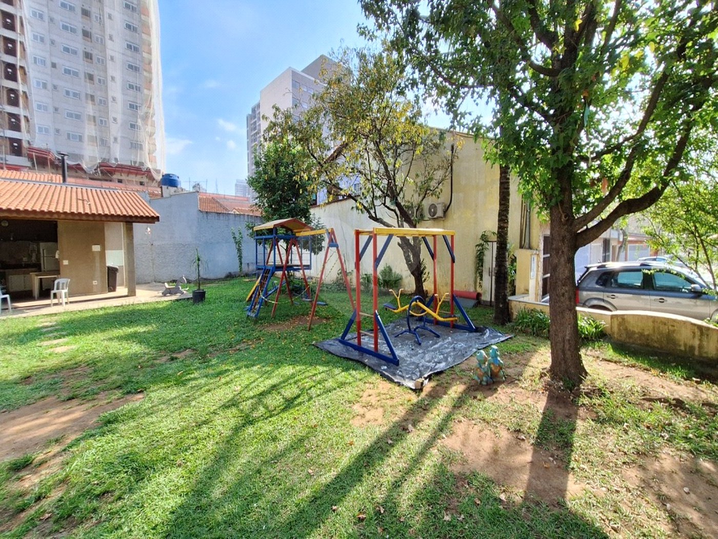 Casa à venda com 3 quartos, sendo 1 suíte,  no condomínio Conjunto Residencial Independencia, São Paulo - SP