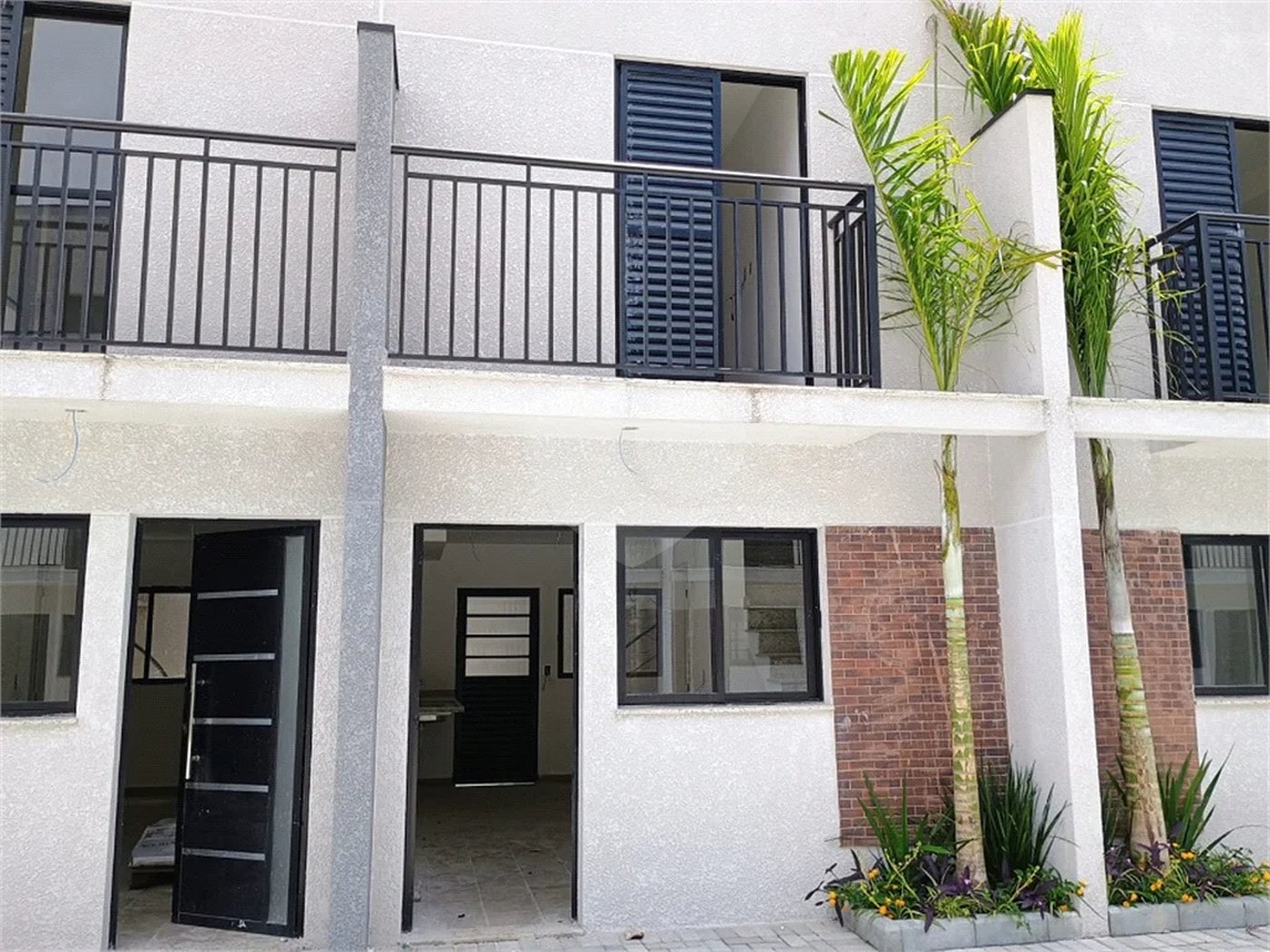 Casa à venda com 2 quartos no condomínio Vila Davos 2, São Paulo - SP