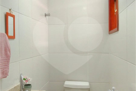 Casa à venda com 3 quartos, sendo 1 suíte,  no condomínio Residencial San Torino, Mogi das Cruzes - SP