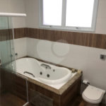 Casa à venda com 3 quartos, sendo 1 suíte, no condomínio Alpes de Vinhedo, Vinhedo - SP
