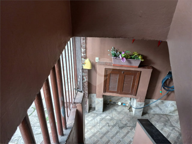 Sobrado à venda com 2 quartos, sendo 1 suíte,  em Santa Teresinha, São Paulo, SP