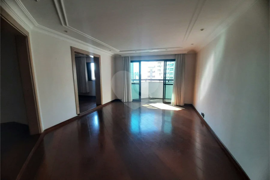 Apartamento à venda com 3 suítes em Tatuapé, São Paulo, SP