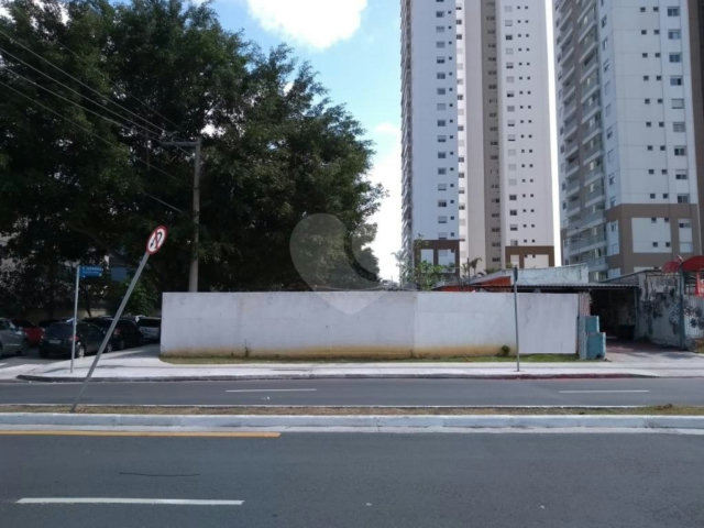 Terreno à venda com 1 quarto em Chácara Santo Antônio (zona Sul), São Paulo, SP