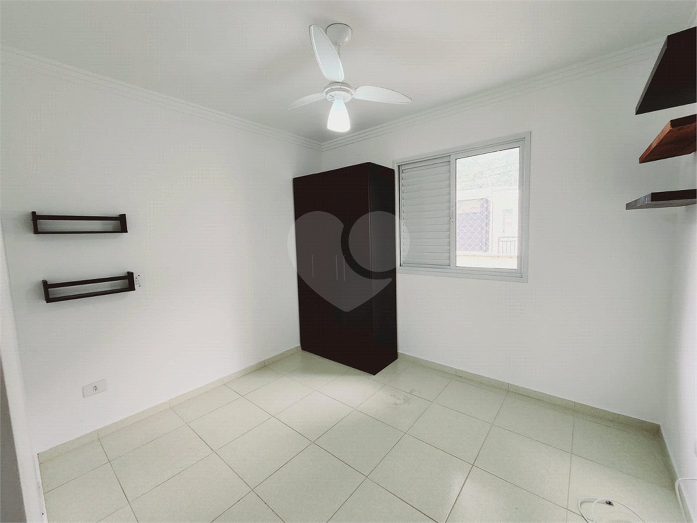 Casa à venda com 2 suítes no condomínio Residencial Vila Rosa, São Paulo - SP