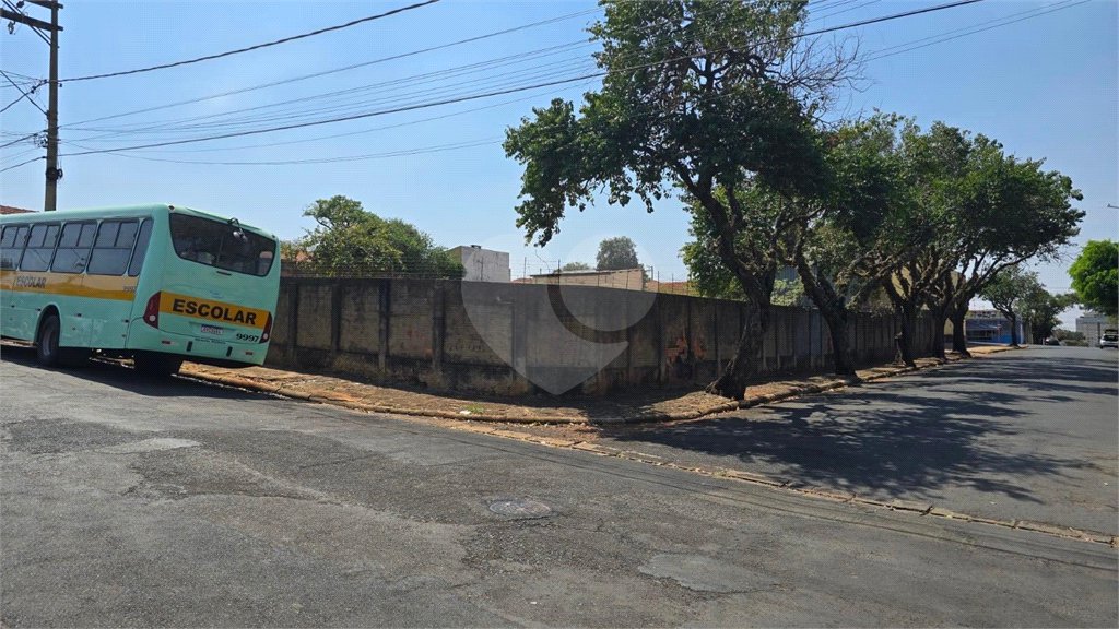 Terreno à venda em Jardim do Carmo, Araraquara, SP