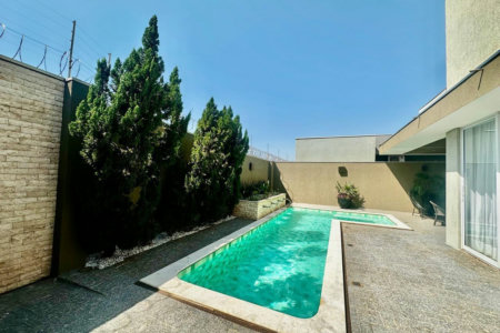 Casa de alto padrão à venda com 8 quartos em Condomínio Residencial Portal das Águas, Três Lagoas - MS