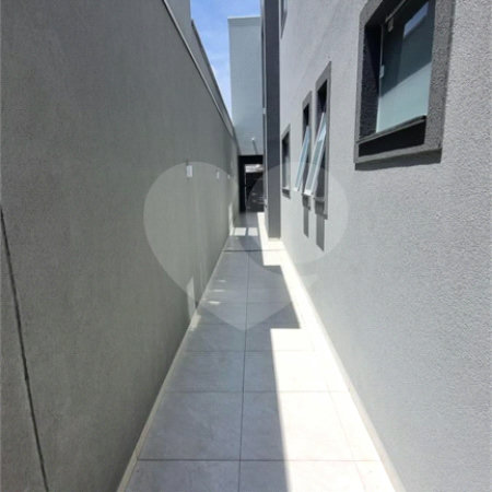Casa à venda com 3 quartos, sendo 1 suíte, em Jardim Novo Mundo, Várzea Paulista, SP