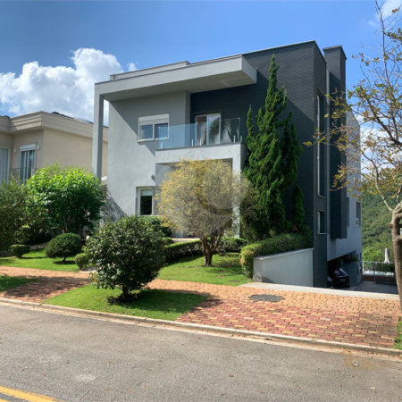 Casa à venda ou para alugar com 4 suítes no condomínio Residencial Gênesis 1, Santana de Parnaíba - SP