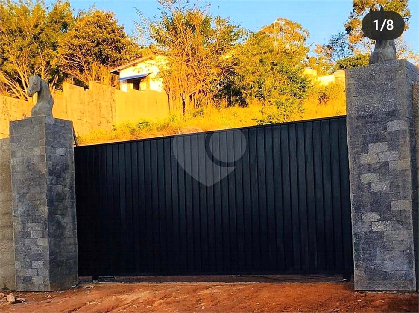 Casa à venda com 3 quartos, sendo 1 suíte, em Jardim Guaçu, São Roque, SP