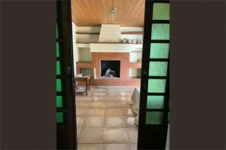 Casa à venda com 3 quartos, sendo 1 suíte, em Jardim Colombo, São Paulo, SP