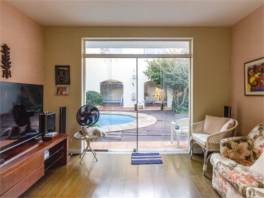 Casa à venda com 3 suítes em Alto de Pinheiros, São Paulo, SP
