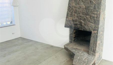 Casa de Vila à venda com 4 quartos, sendo 2 suítes,  em Alto da Boa Vista, São Paulo, SP