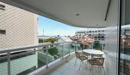 Apartamento à venda com 3 suítes em Braga, Cabo Frio, RJ