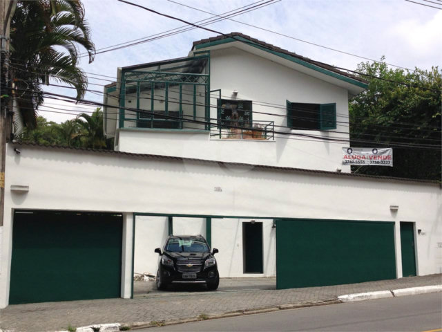 Sobrado à venda com 3 quartos, sendo 1 suíte,  em Panamby, São Paulo, SP